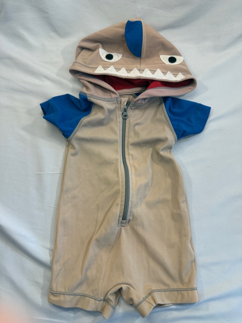 GAP Kids Shark Hooded Rashguard - Tan & Blue